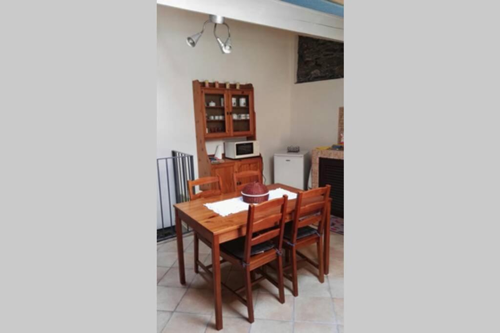 Alloggio Per Vacanze A Isolabona 외부 사진